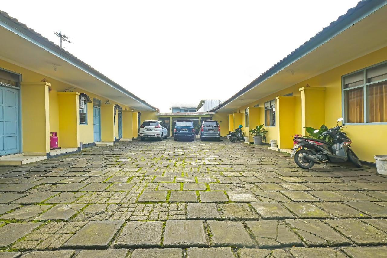 Hotel Oyo 92486 Permata 3 2*