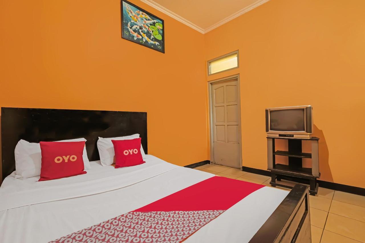 Oyo 92486 Permata 3 Hotel 2*